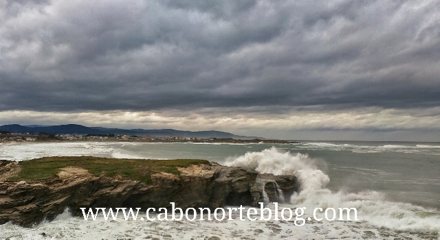 La Costa de Barreiros en temporal